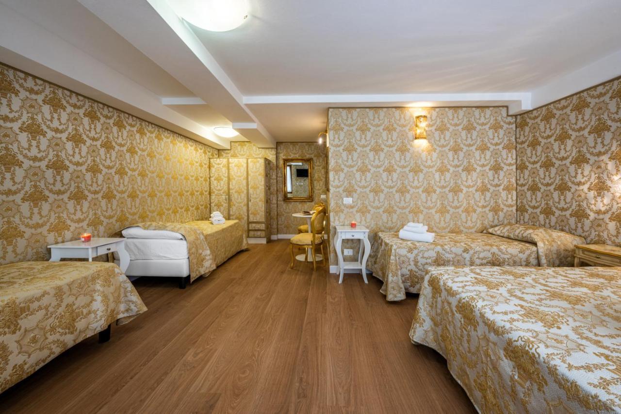 Hotel Apostoli Garden Venesia Bagian luar foto